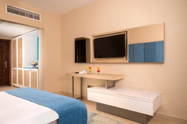 Gravity Hotel & Aqua Park Hurghada Families and Couples Only