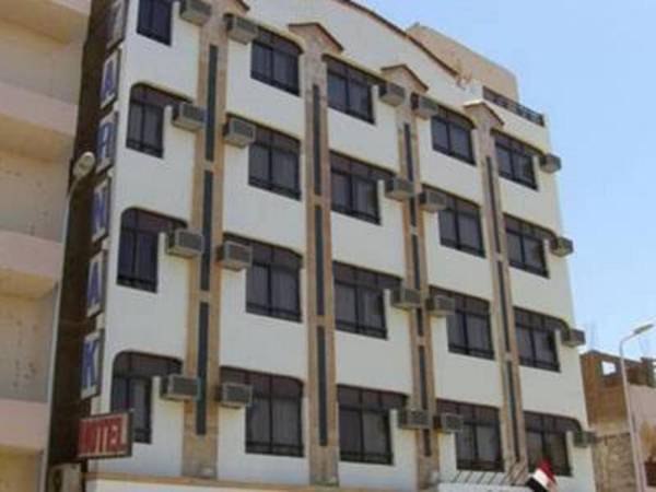 Karnak Hotel
