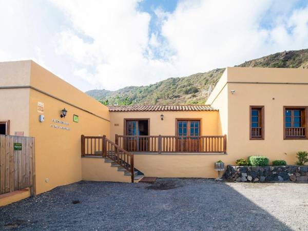 Nice apartment with fantastic views of the coastline of Tenerife