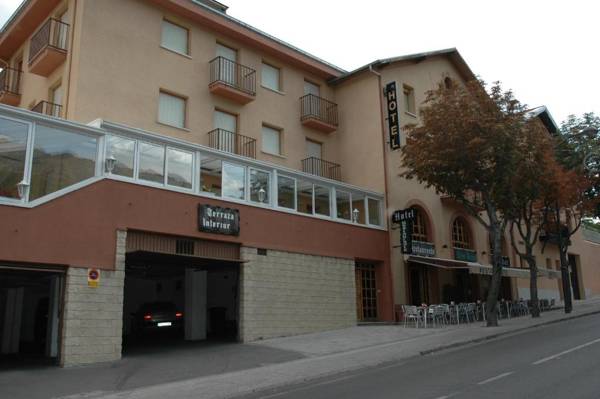 Hotel Tres Arcos