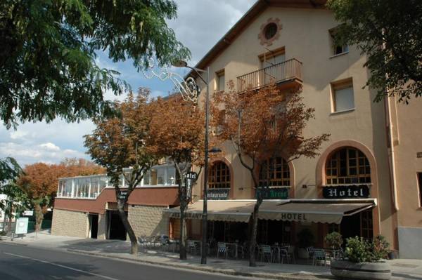 Hotel Tres Arcos