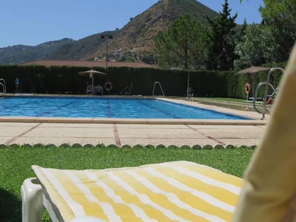 Casa La Yedra by CasaTuristica