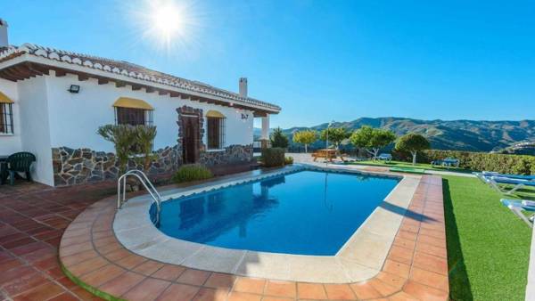 Casa Rosario Almachar by Ruralidays