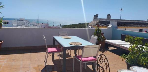 Apartamentos centro de Conil solo FAMILIAS