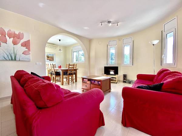 Villa Avondale 3bedroom villa with air-conditioning & private swimming pool