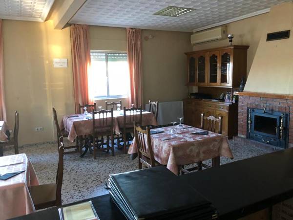 Hostal Restaurante EL AVION SL