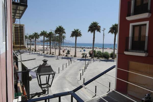 AR35 Coqueto apartamento en primera línea del casco antiguo