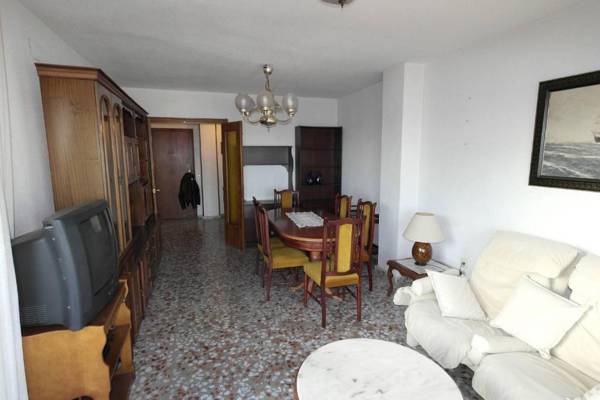 PV20B Amplio apartamento centrico 50 mt de la playa y vistas al mar