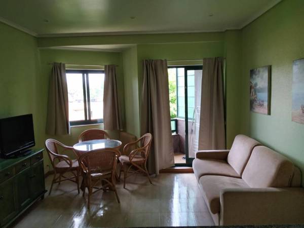 Piso En La Playa Samil 2 C