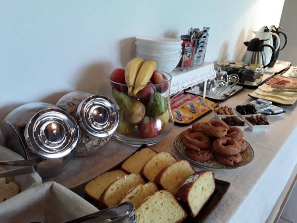 Olagaraia - Adults Only