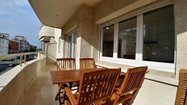 Nice Apartment Next to the Beach Calafell