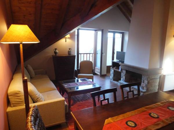 Luxury House Valencia D'Aneu