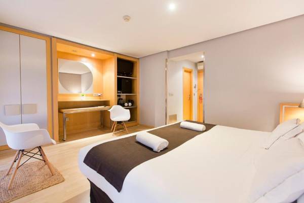 YOU & CO. J. Botánico Boutique