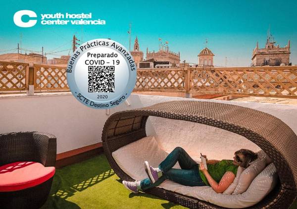 Center Valencia Youth Hostel