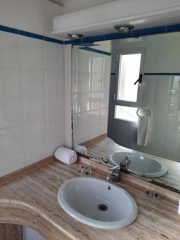 Malvarrosa Beach Rooms