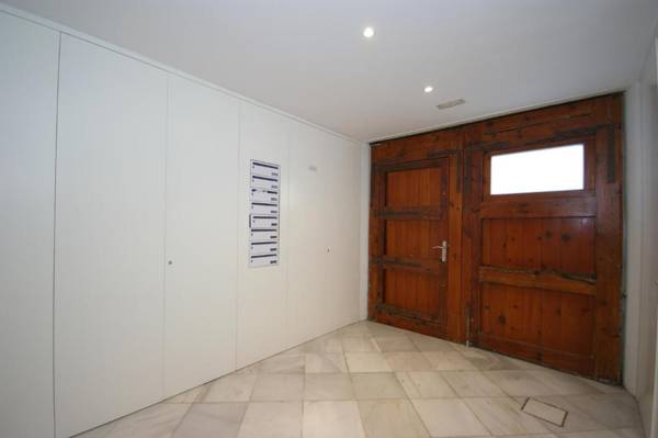 Mosen Sorell Apartments