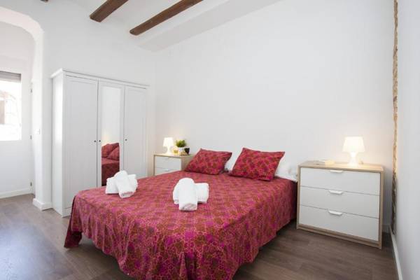 Singular Apartments Station