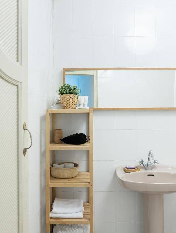 Victoria Site-Luxury Center