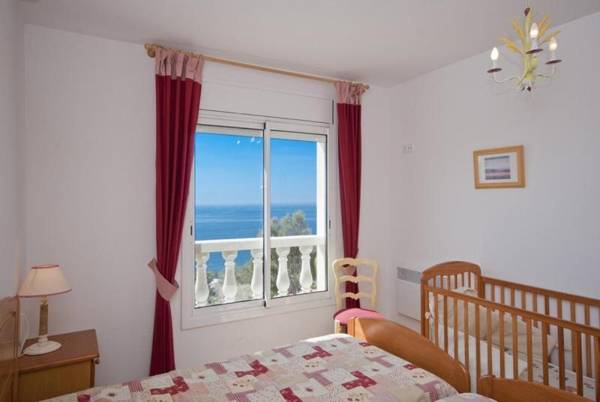 Club Villamar - Claire