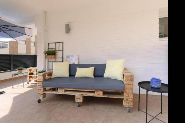 Lets holidays Cozy apartment with terrace