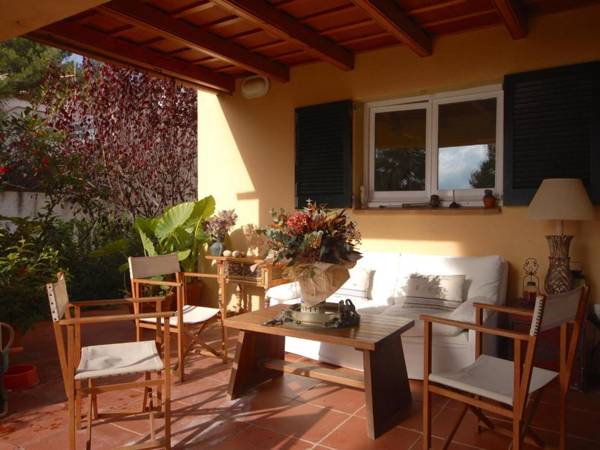 Lovely garden house in mar menuda
