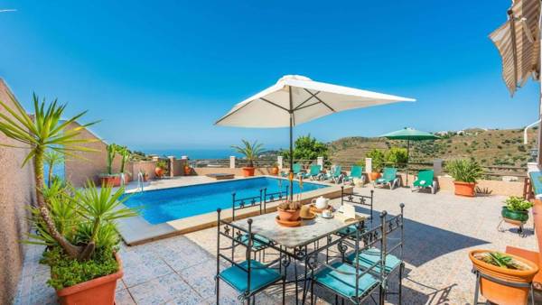 Villa Mi Paraiso Torrox by Ruralidays