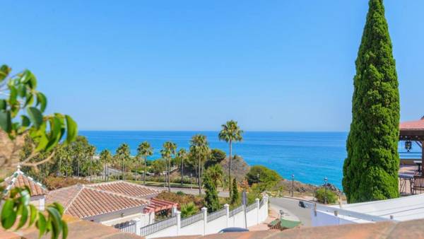 Villa Claudia Nerja by Ruralidays