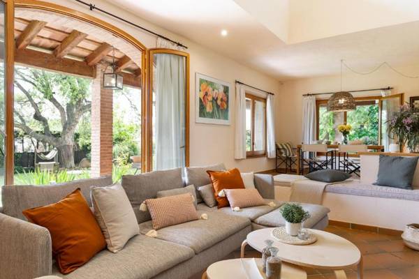 Casa Monells Emporda Costa Brava