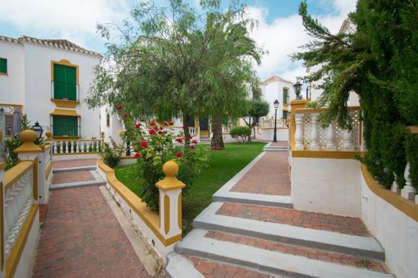 071 Molino Blanco Beach - Alicante Holiday