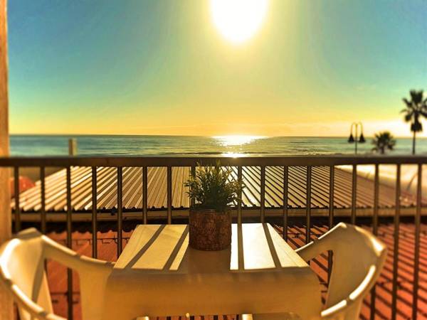 Apartamentos Casa Blanca