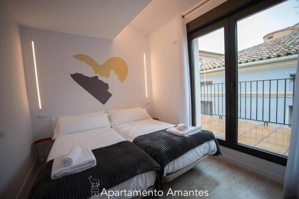 Apartamentos Plaza del Torico