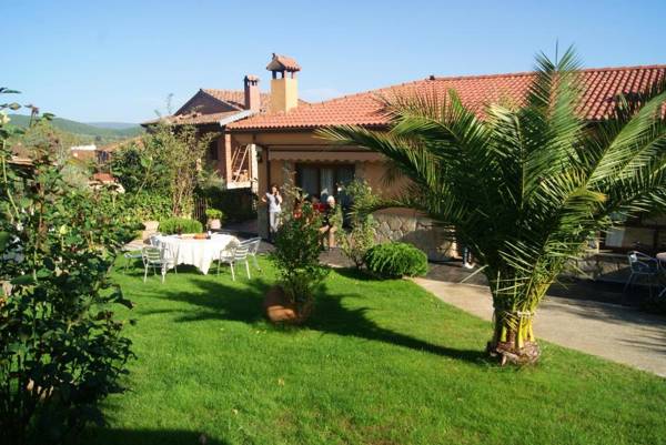 3 bedrooms house with terrace and wifi at Sotoserrano
