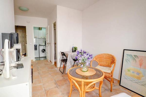 Gladiator Apartment by Hello Homes Sitges