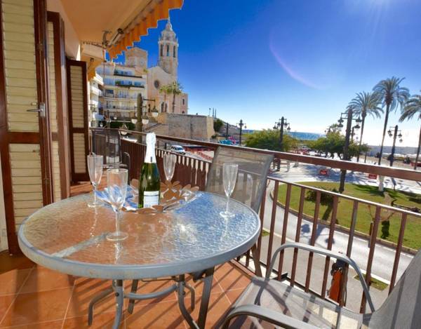 SOLEIL beach front apartment