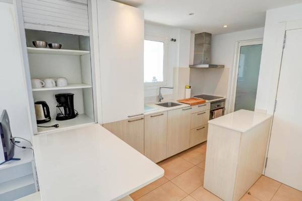 Balmins White by Hello Homes Sitges