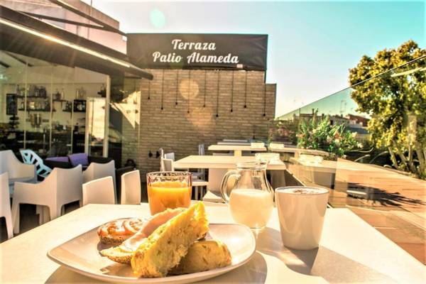 Patio de La Alameda
