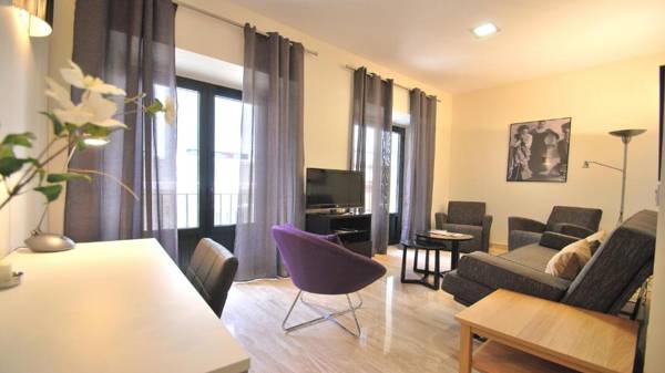 Apartamentos Living Sevilla Centro Maestranza
