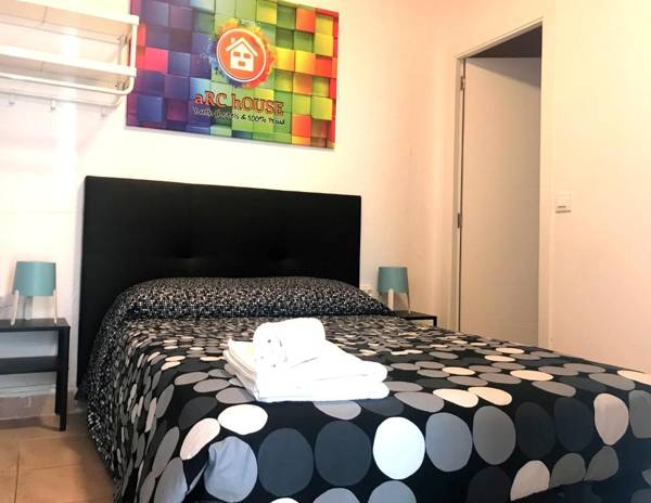 Arc House Sevilla Only Adults
