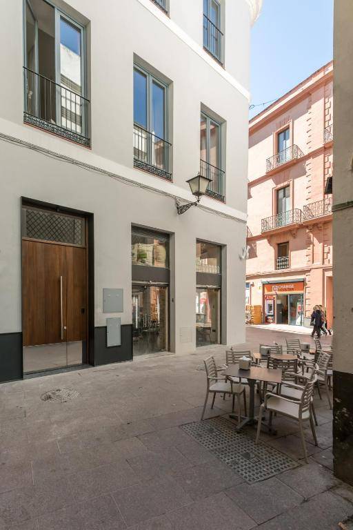 Green-Apartments Sierpes Luxury Suites