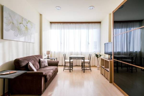 Holi-Rent Martin Villa