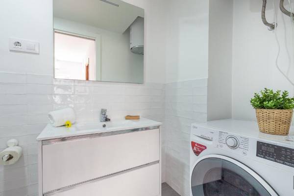 Apartamento luminoso y acogedor en Sevilla. A/C.
