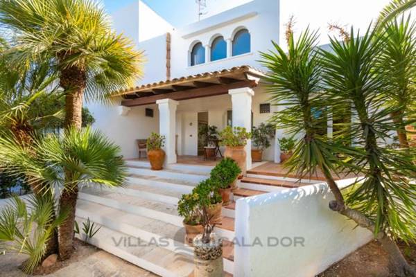 Villa Marques de Comillas 12