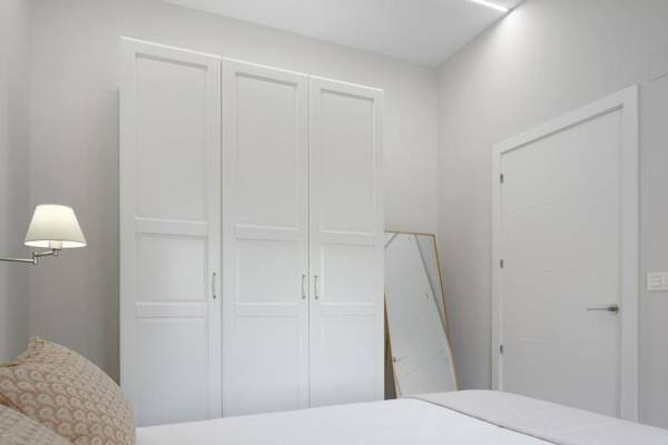 Always Easy I Tabakalera