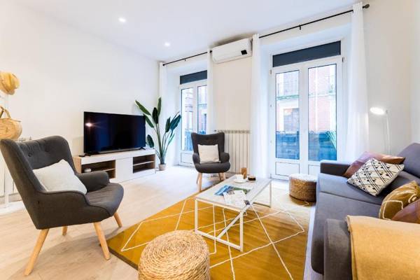 ARRASATE SUITE APARTMENT