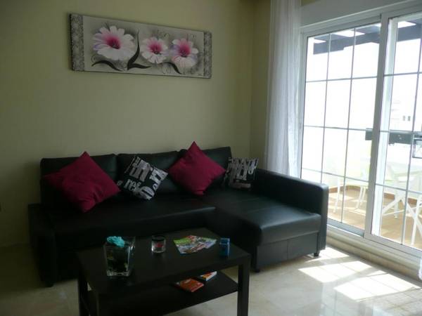 2101-Nice penthouse in complex with pools