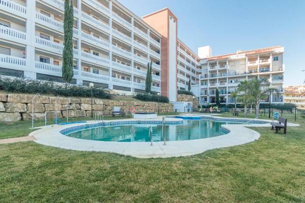 2187-Lovely 2bedrooms with pool and playground