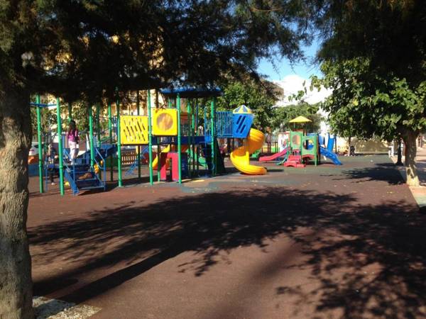 2201-Lovely 2 bedrooms with terrace and pool