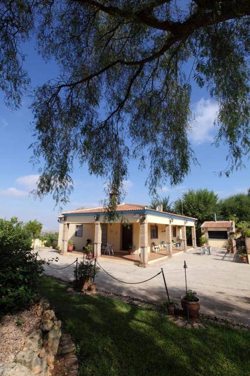 4 bedrooms villa with private pool enclosed garden and wifi at Sanlucar la Mayor