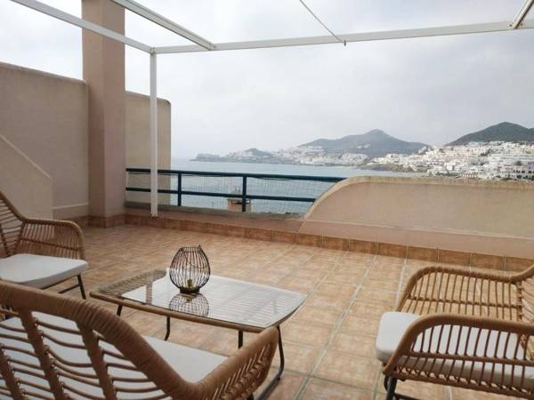 Apartamentos El Puerto