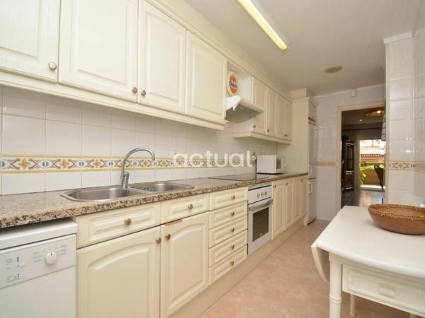 Gavina Esc B Bajos B